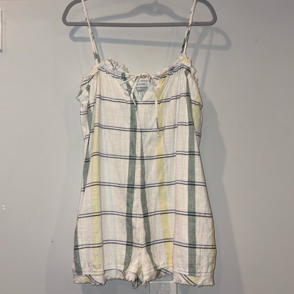Urban Outfitters Plaid Tie Front Cotton Romper Size Medium White/Green/Yellow - Picture 2 of 12